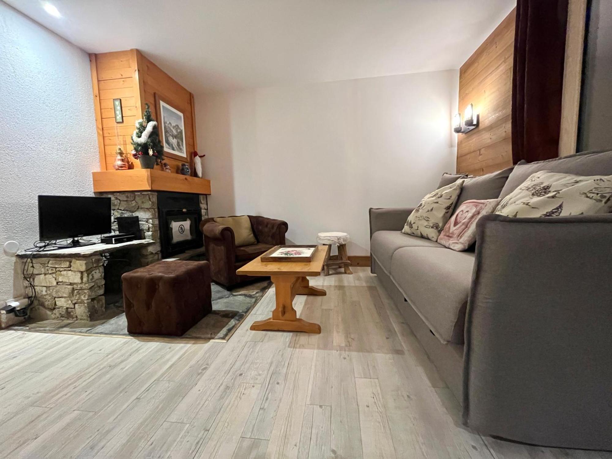 Grand Chalet - Appartement 5Pax Au Pied Des Pistes - Parking - Skiroom - Cheminee Decorative- Balcons Tignes Exterior photo